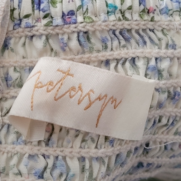 Petersyn Sybil Cropped Floral Smocked Top Size L New - Picture 9 of 11